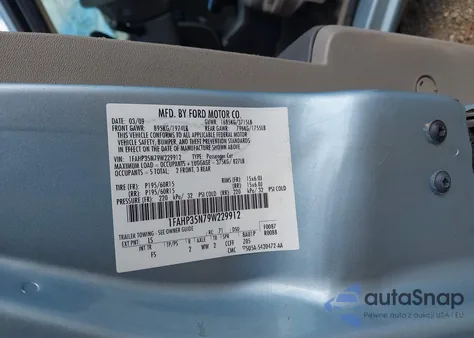 2009 Ford Focus Se z USA, uszkodzony, nr VIN 1FAHP35N79W229912